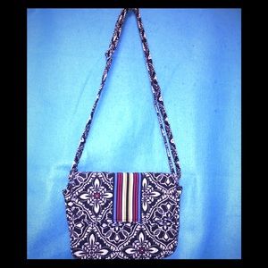 Vera Bradley’s Barcelona Crossbody